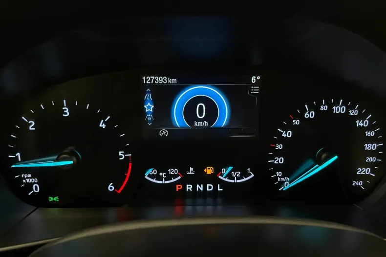 Ford Focus din 2020 cu 127.393 km - oferta FOR153210 - foto 27