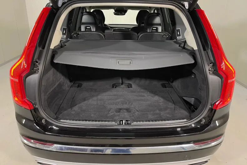 Volvo XC90 din 2020 cu 82.613 km - oferta VOL153212 - foto 14