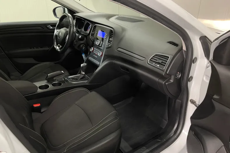 Renault Megane din 2019 cu 114.648 km - oferta REN153216 - foto 9