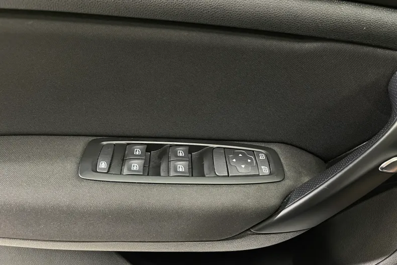 Renault Megane din 2019 cu 114.648 km - oferta REN153216 - foto 14