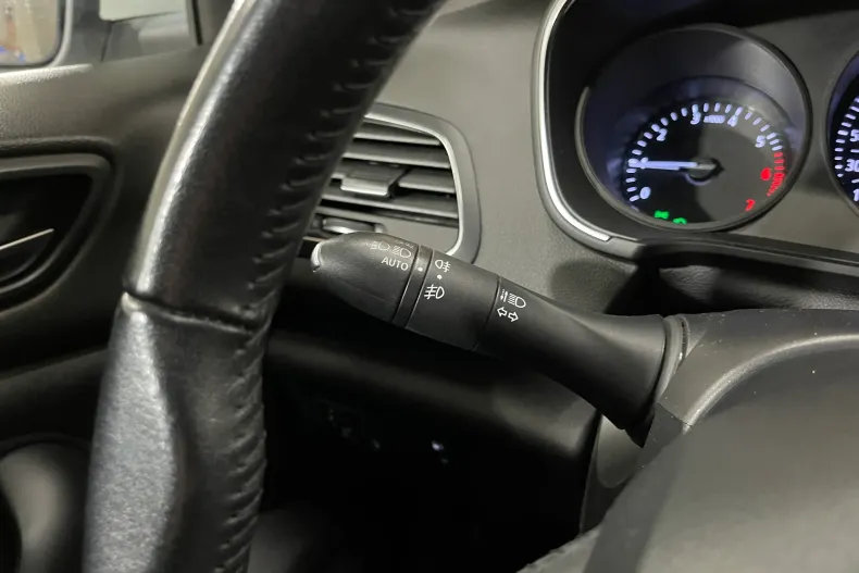 Renault Megane din 2019 cu 114.648 km - oferta REN153216 - foto 16