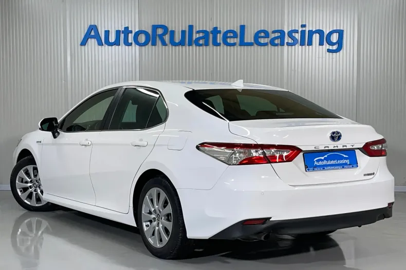 Toyota Camry din 2021 cu 50.064 km - oferta TOY153221 - foto 4