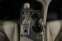 Toyota Camry din 2021 cu 50.064 km - oferta TOY153221 - foto 17