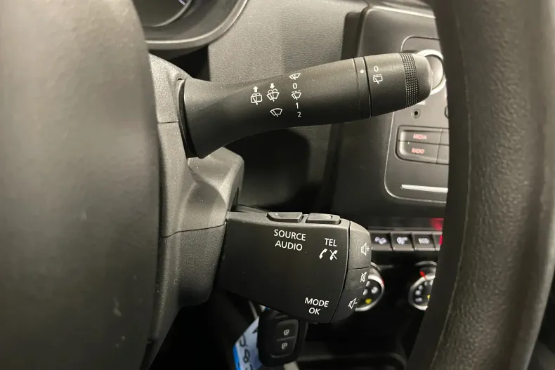 Dacia Duster din 2020 cu 51.460 km - oferta DAC153225 - foto 18