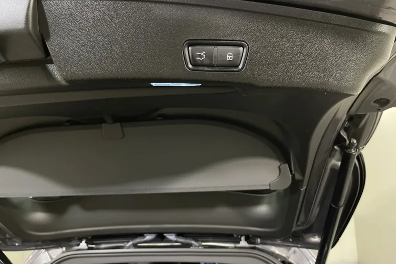 Maserati Grecale din 2023 cu 70.406 km - oferta MAS153226 - foto 31