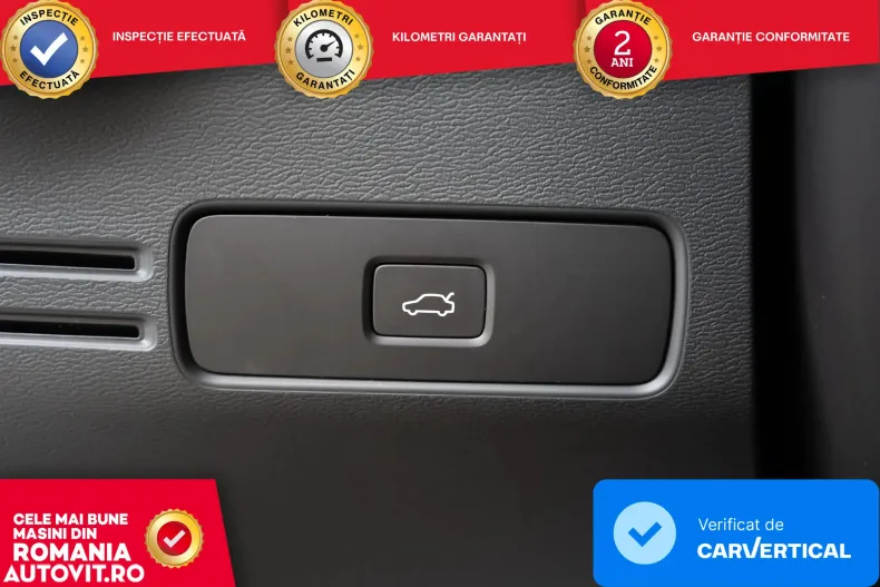 Volvo XC40 din 2023 cu 12.250 km - oferta VOL153230 - foto 10