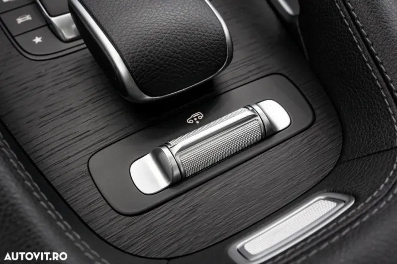 Mercedes-Benz GLE din 2024 cu 33.170 km - oferta MER153236 - foto 35