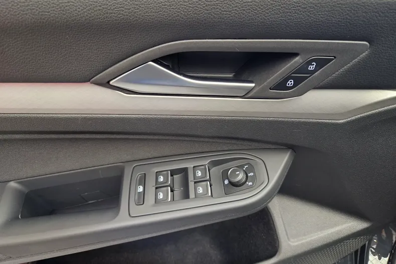 Volkswagen Golf din 2020 cu 137.000 km - oferta VOL153241 - foto 16