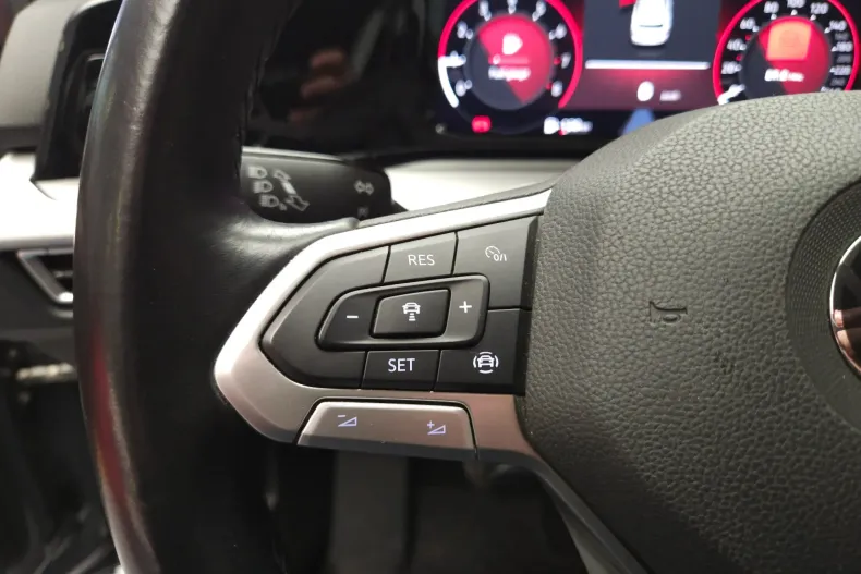 Volkswagen Golf din 2020 cu 137.000 km - oferta VOL153241 - foto 18