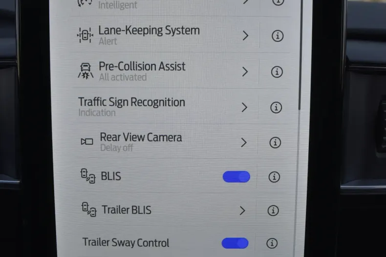 Ford Explorer din 2023 cu 26.432 km - oferta FOR153246 - foto 24