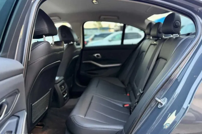 BMW Seria 3 din 2021 cu 116.000 km - oferta BMW153250 - foto 16