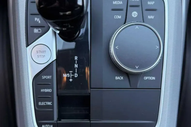 BMW Seria 3 din 2021 cu 116.000 km - oferta BMW153250 - foto 24