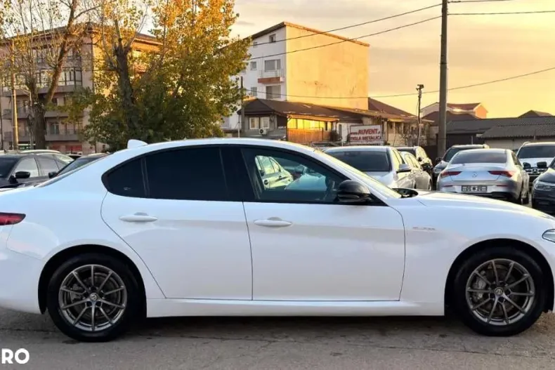 Alfa Romeo Giulia din 2020 cu 84.000 km - oferta ALF153255 - foto 10