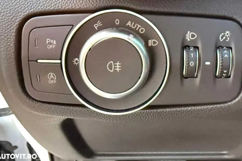 Alfa Romeo Giulia din 2020 cu 84.000 km - oferta ALF153255 - foto 20