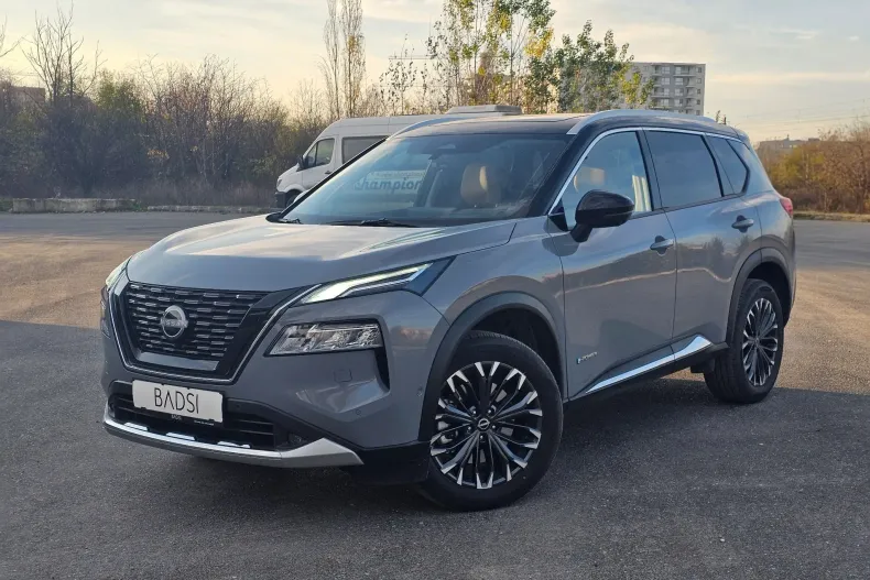 Nissan X-Trail din 2025 cu 2.500 km - oferta NIS153261 - foto 1