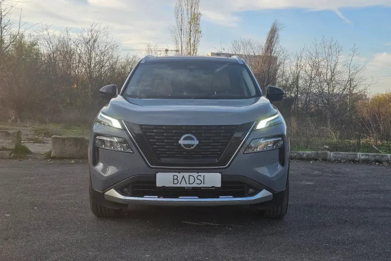 Nissan X-Trail din 2025 cu 2.500 km - oferta NIS153261 - foto 2