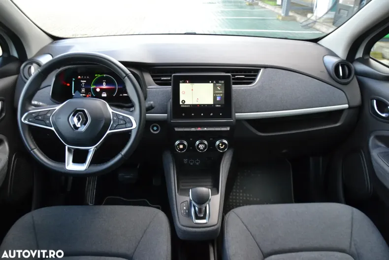 Renault ZOE din 2022 cu 57.994 km - oferta REN153271 - foto 12
