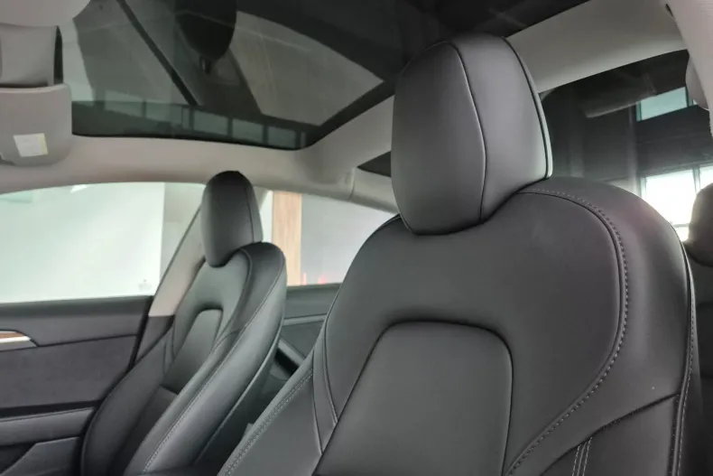 Tesla Model 3 din 2022 cu 58.000 km - oferta TES153277 - foto 16