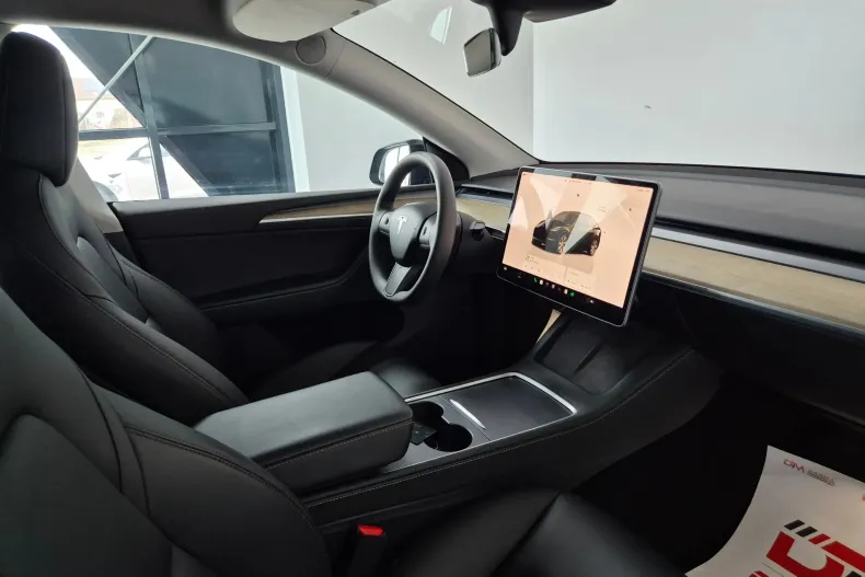 Tesla Model Y din 2023 cu 36.000 km - oferta TES153278 - foto 9