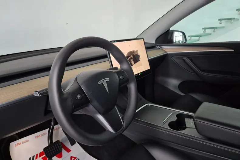 Tesla Model Y din 2023 cu 36.000 km - oferta TES153278 - foto 12