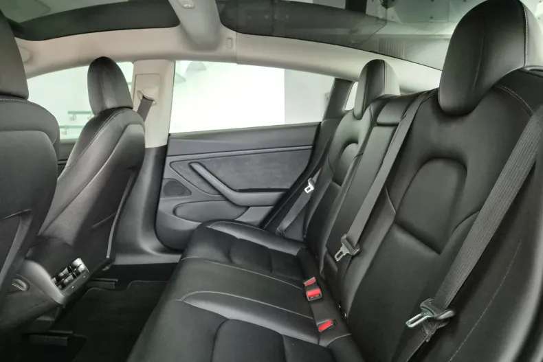 Tesla Model 3 din 2021 cu 104.300 km - oferta TES153279 - foto 18