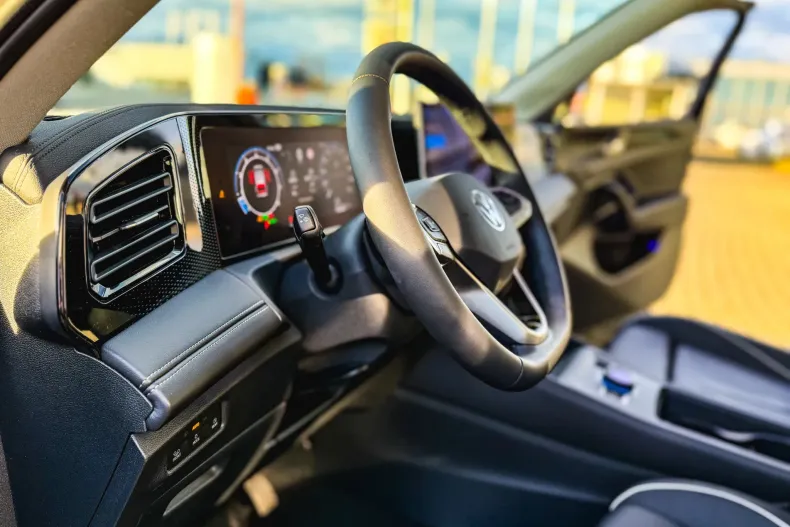 Volkswagen Tiguan din 2025 cu 2.130 km - oferta VOL153280 - foto 12