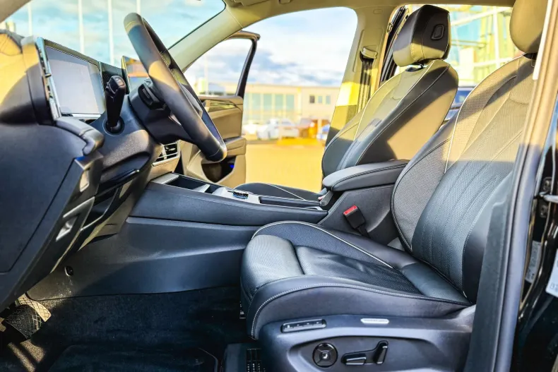 Volkswagen Tiguan din 2025 cu 2.130 km - oferta VOL153280 - foto 13