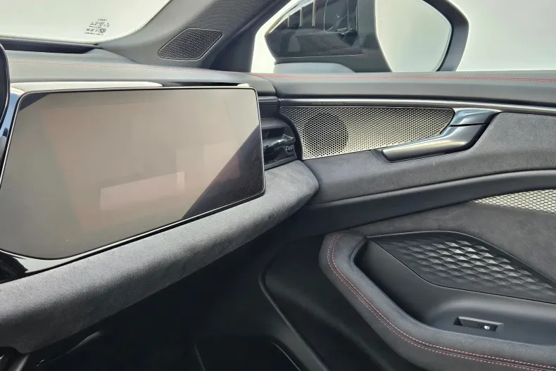Audi A6 din 2025 cu 1.256 km - oferta AUD153283 - foto 13