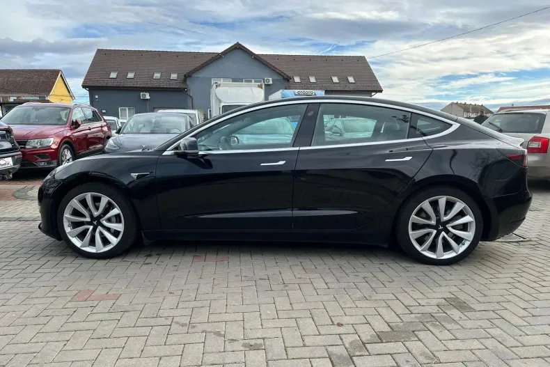 Tesla Model 3 din 2020 cu 69.854 km - oferta TES153286 - foto 13
