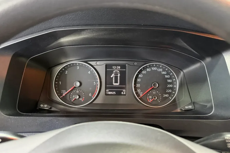 Volkswagen Caravelle din 2019 cu 148.925 km - oferta VOL153287 - foto 7