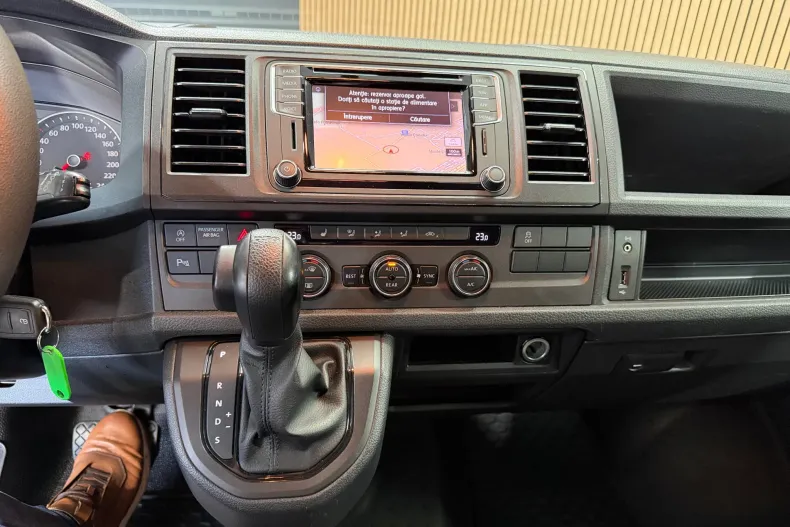 Volkswagen Caravelle din 2019 cu 148.925 km - oferta VOL153287 - foto 9