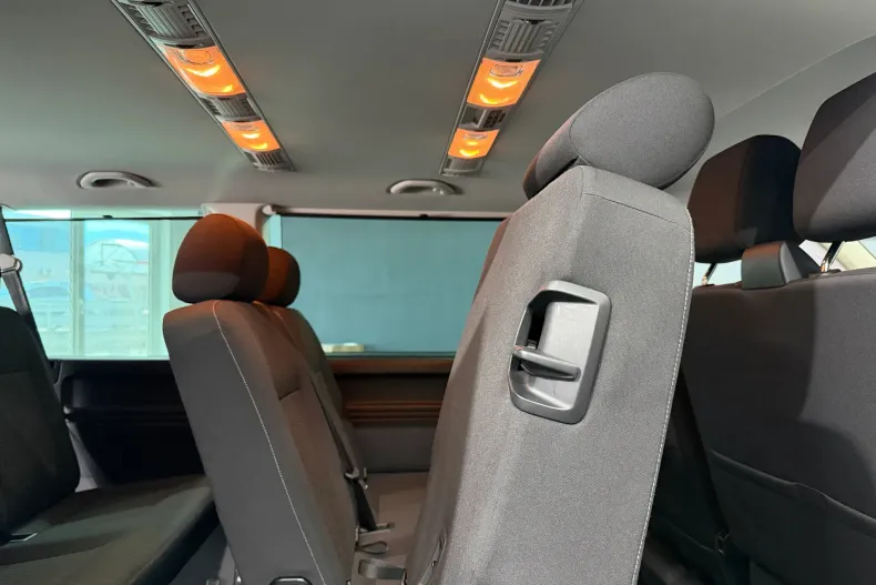 Volkswagen Caravelle din 2019 cu 148.925 km - oferta VOL153287 - foto 16