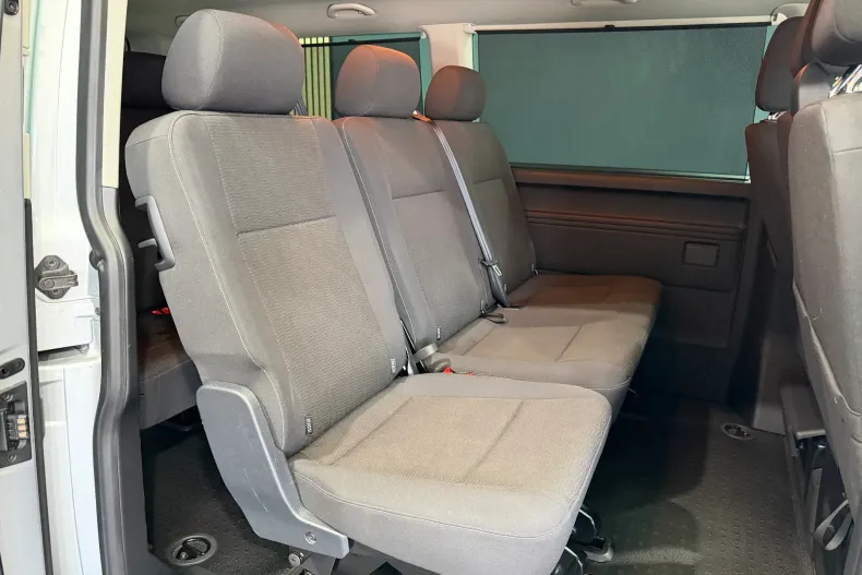 Volkswagen Caravelle din 2019 cu 148.925 km - oferta VOL153287 - foto 19