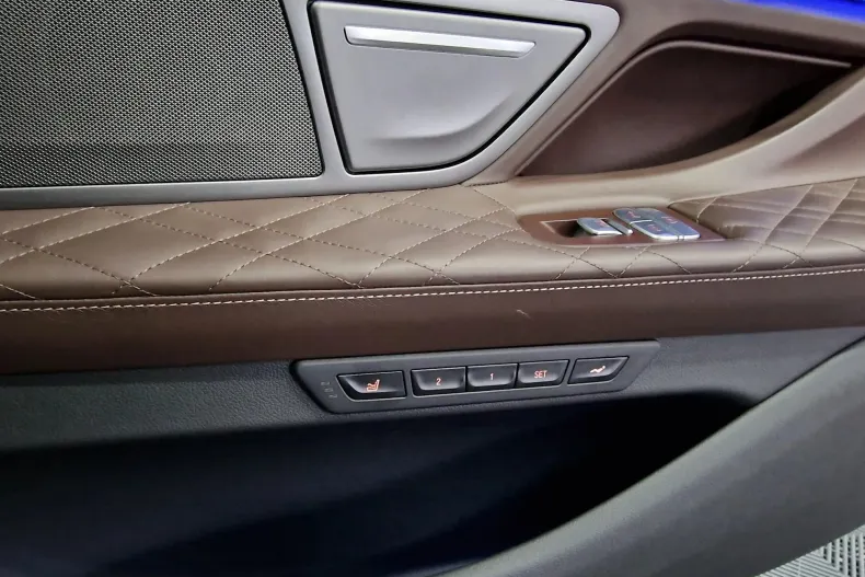 BMW Seria 7 din 2020 cu 34.000 km - oferta BMW153289 - foto 23