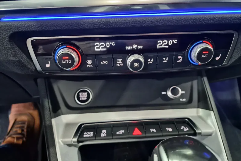 Audi Q3 din 2024 cu 11.586 km - oferta AUD153290 - foto 20