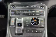 Hyundai SANTA FE din 2022 cu 112.582 km - oferta HYU153292 - foto 12