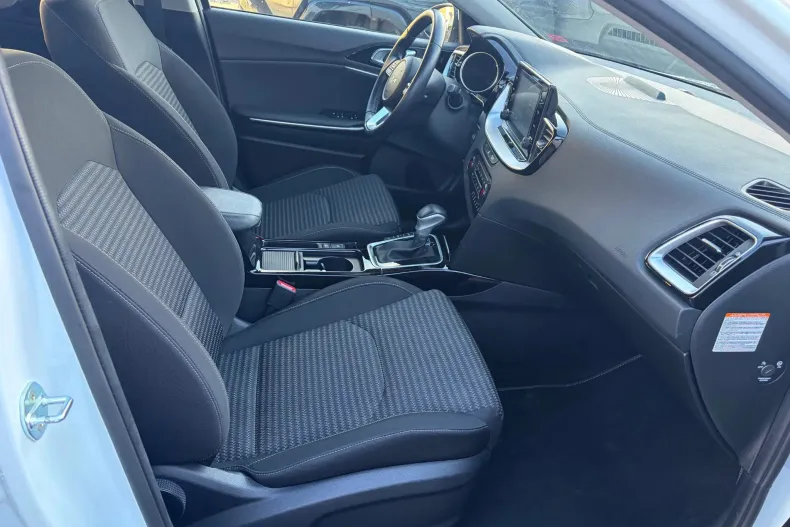 Kia XCeed din 2022 cu 45.520 km - oferta KIA153293 - foto 24