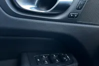 Volvo XC60 din 2021 cu 82.699 km - oferta VOL153299 - foto 21