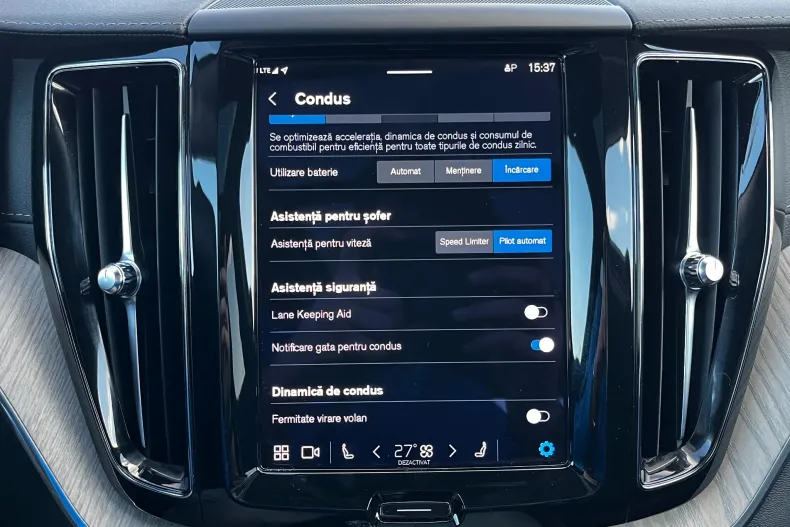 Volvo XC60 din 2021 cu 82.699 km - oferta VOL153299 - foto 25