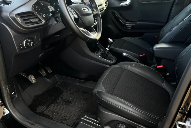 Ford Puma din 2023 cu 23.939 km - oferta FOR153305 - foto 10