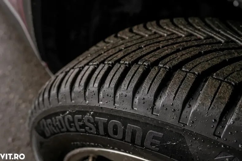 Toyota RAV4 din 2020 cu 104.000 km - oferta TOY153314 - foto 36