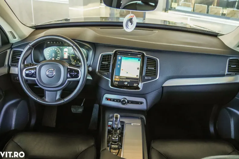 Volvo XC90 din 2019 cu 99.000 km - oferta VOL153315 - foto 9