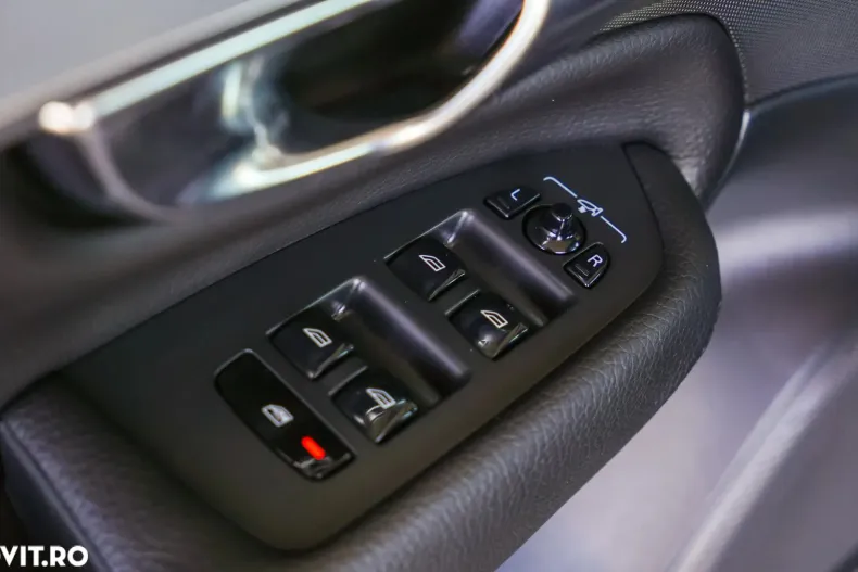 Volvo XC90 din 2019 cu 99.000 km - oferta VOL153315 - foto 24