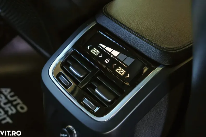 Volvo XC90 din 2019 cu 99.000 km - oferta VOL153315 - foto 32