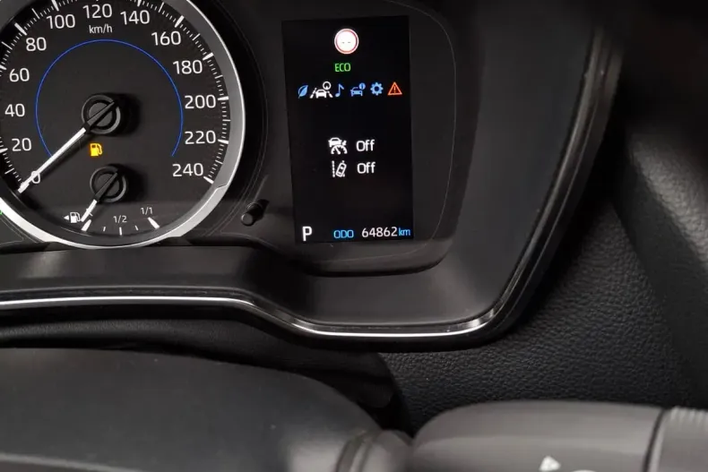 Toyota Corolla din 2020 cu 64.862 km - oferta TOY153317 - foto 19