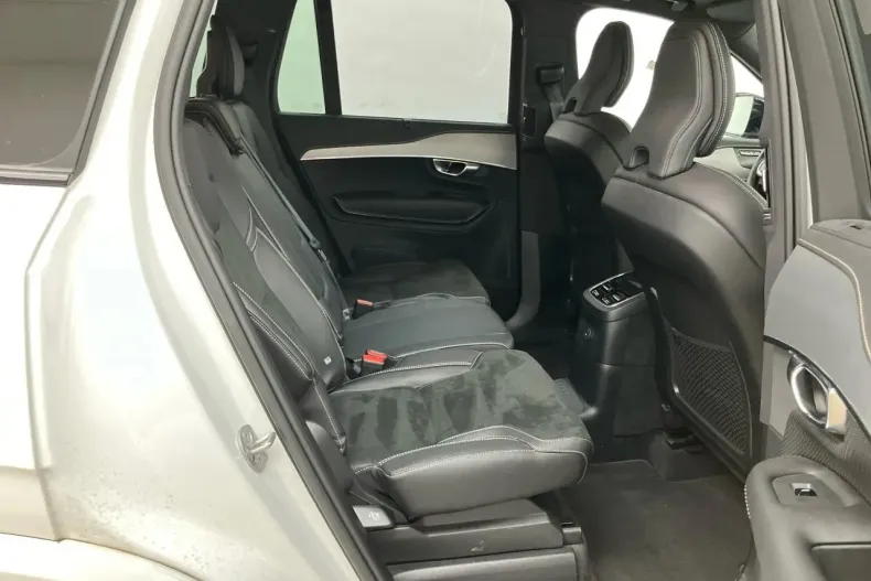 Volvo XC90 din 2022 cu 96.638 km - oferta VOL153318 - foto 10