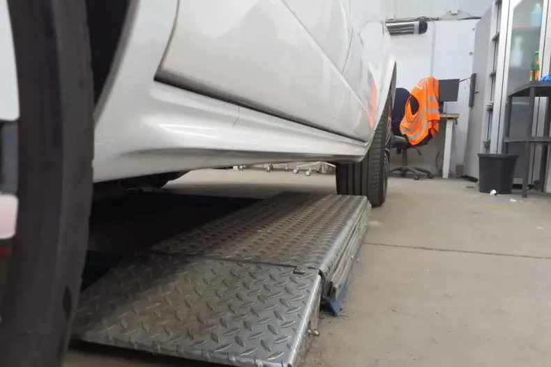 Volvo XC90 din 2022 cu 96.638 km - oferta VOL153318 - foto 17