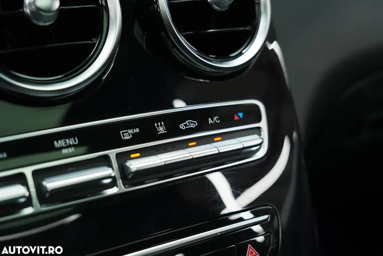 Mercedes-Benz GLC din 2020 cu 96.000 km - oferta MER153319 - foto 35