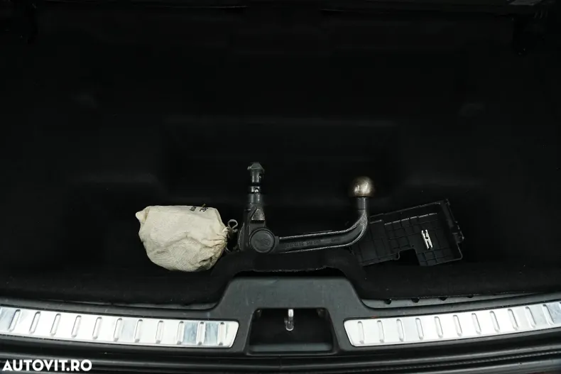 Volvo XC90 din 2021 cu 131.000 km - oferta VOL153320 - foto 38