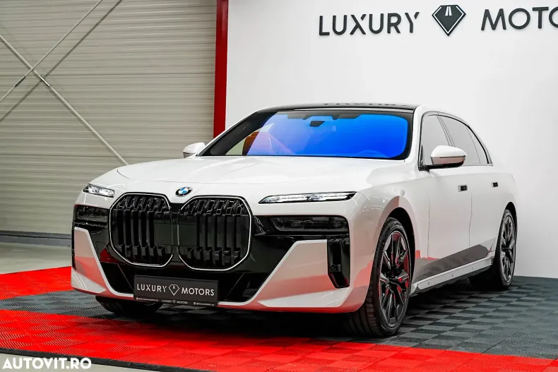 BMW Seria 7 din 2025 cu 20 km - oferta BMW153322 - foto 9